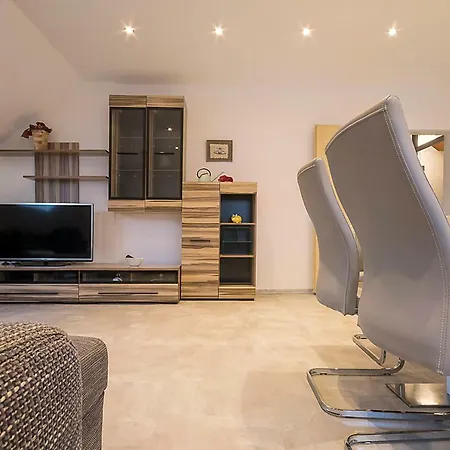 Ferienwohnung Bei Ingrid Lejlighed Elz